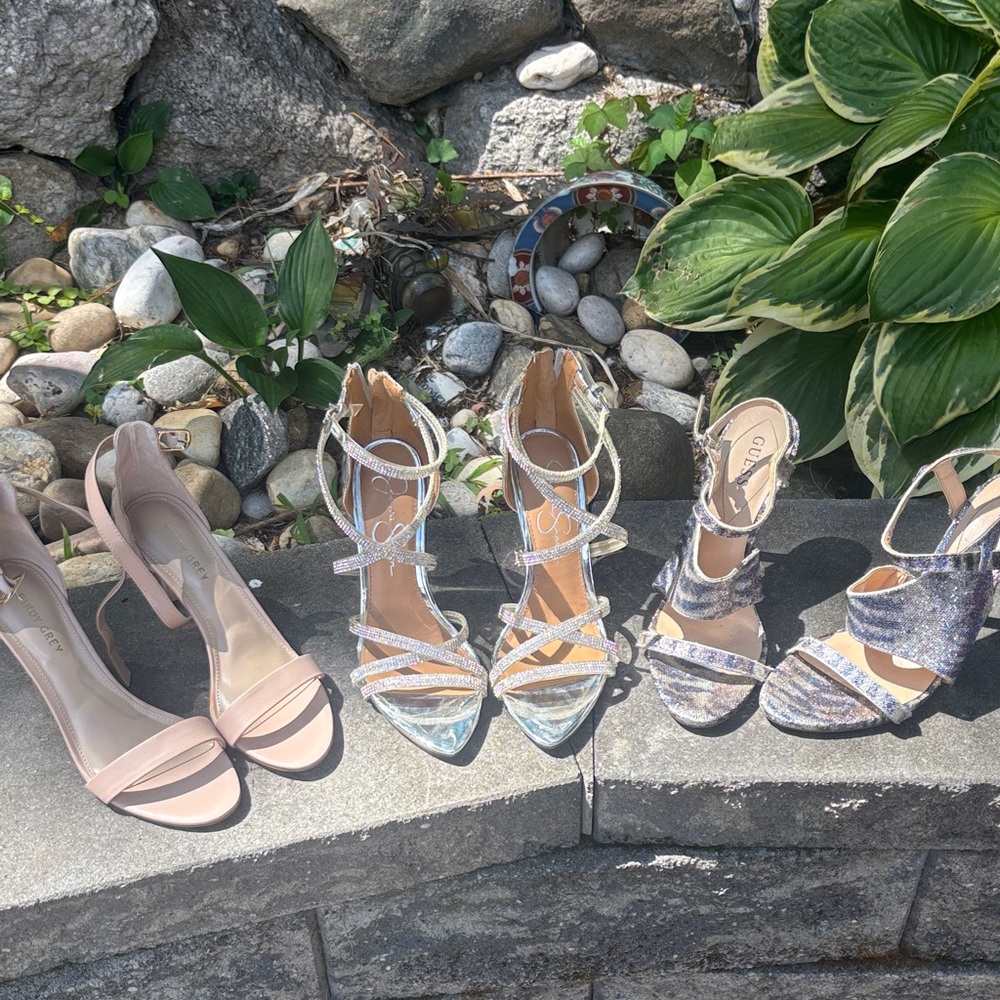 Elegant Women's Strappy Sandals